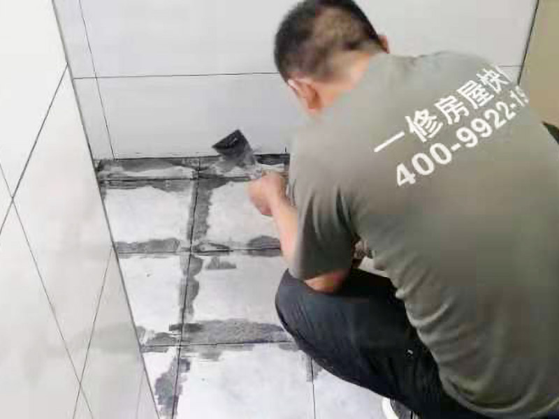 長(zhǎng)沙舊房改造怎樣省錢(qián)，局部改造好還是全屋拆除好？